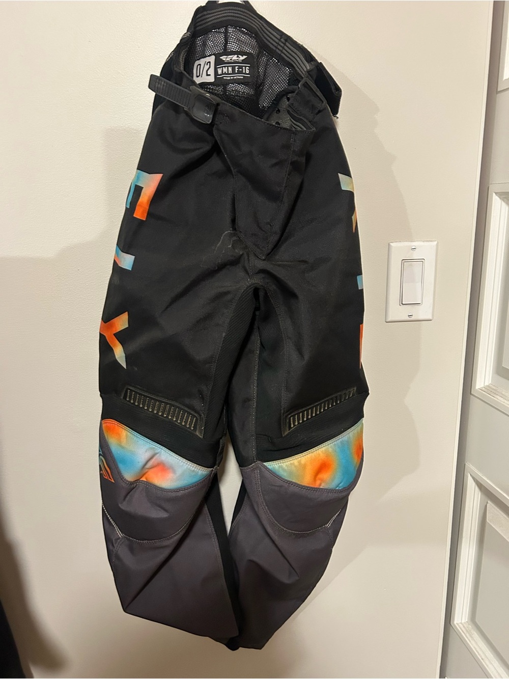 Women’s dirt bike pants with Multicolor Accent Panels